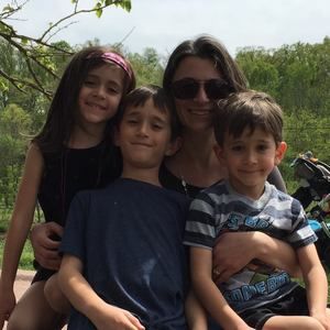 Meet your Posher, Danielle